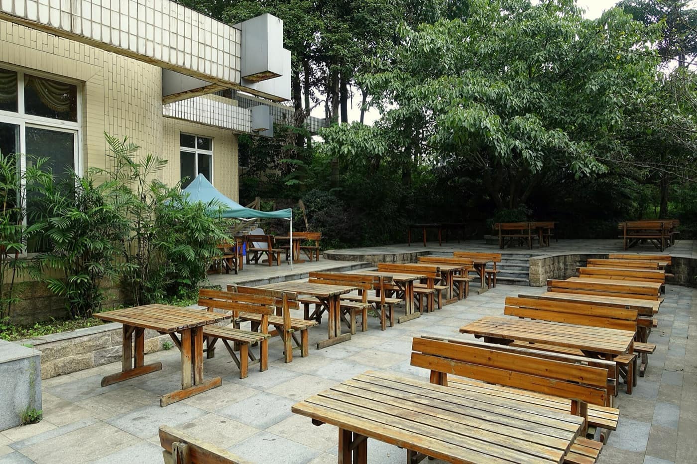 A traditional tea house experience in Chengdu
